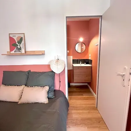 Apartment Le Quai 4 - Superbe T2 Lumineux Calme - Clim - Terrasse - Wifi - Gare A 200m Agen